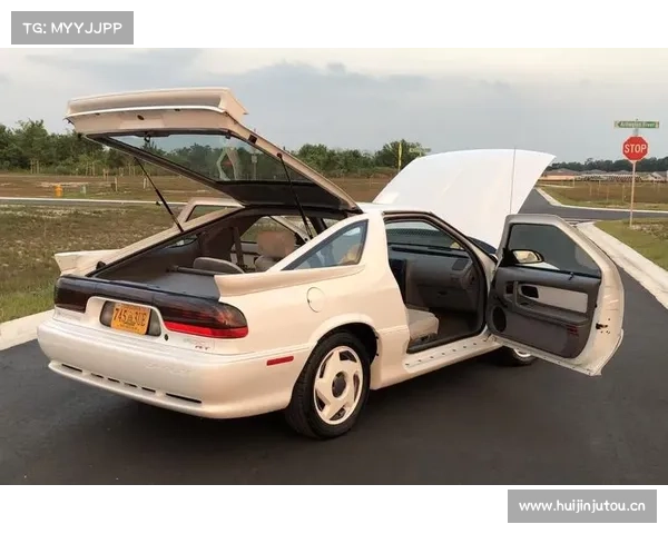 从IROC赛道到街头:道奇Daytona IROC R_T的双面人生 从IROC赛道到街头:道奇Daytona IROC R_T的双面人生